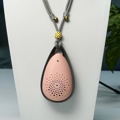 Máy lọc không khí đeo có tuổi thọ pin 21 giờ và phủ sóng 1 M3 Chứng nhận CE / FCC / RoHS