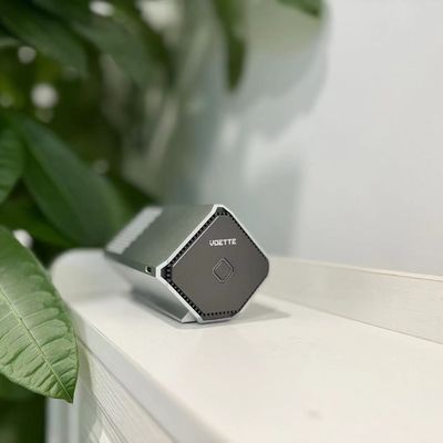 Máy lọc không khí ô tô di động 13 giờ với pin 4800 mAh và trọng lượng ròng 0,29 kg